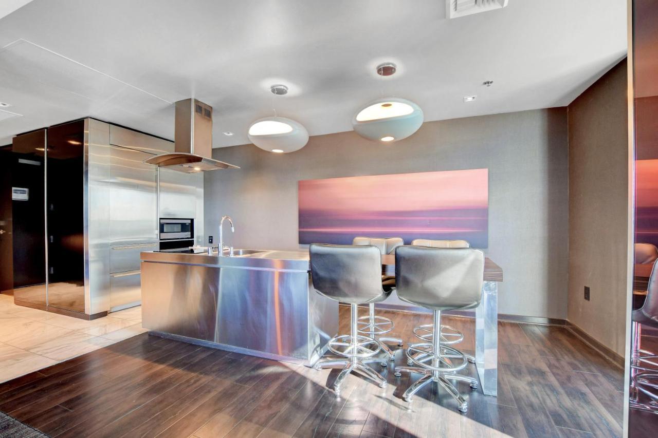 Private Luxury Panoramic Suite At Palms Place Лас-Вегас Экстерьер фото